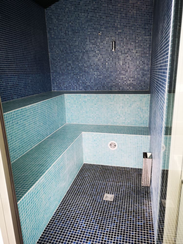 Steam room