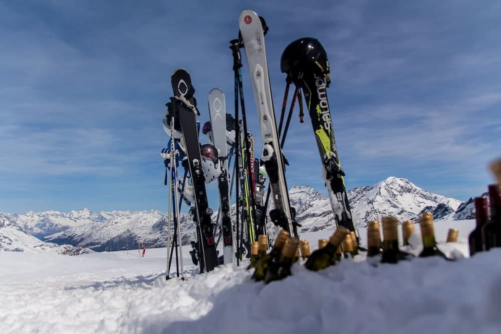 Skiing