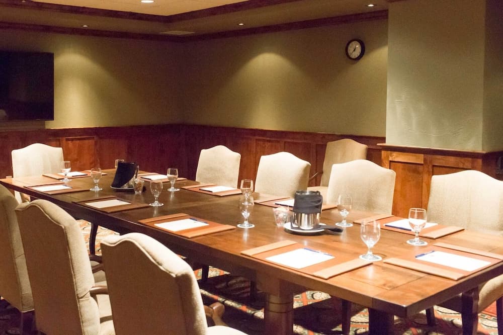 Meeting facility