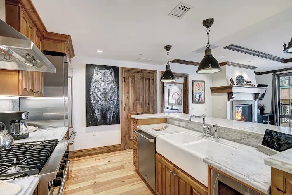 Private kitchen