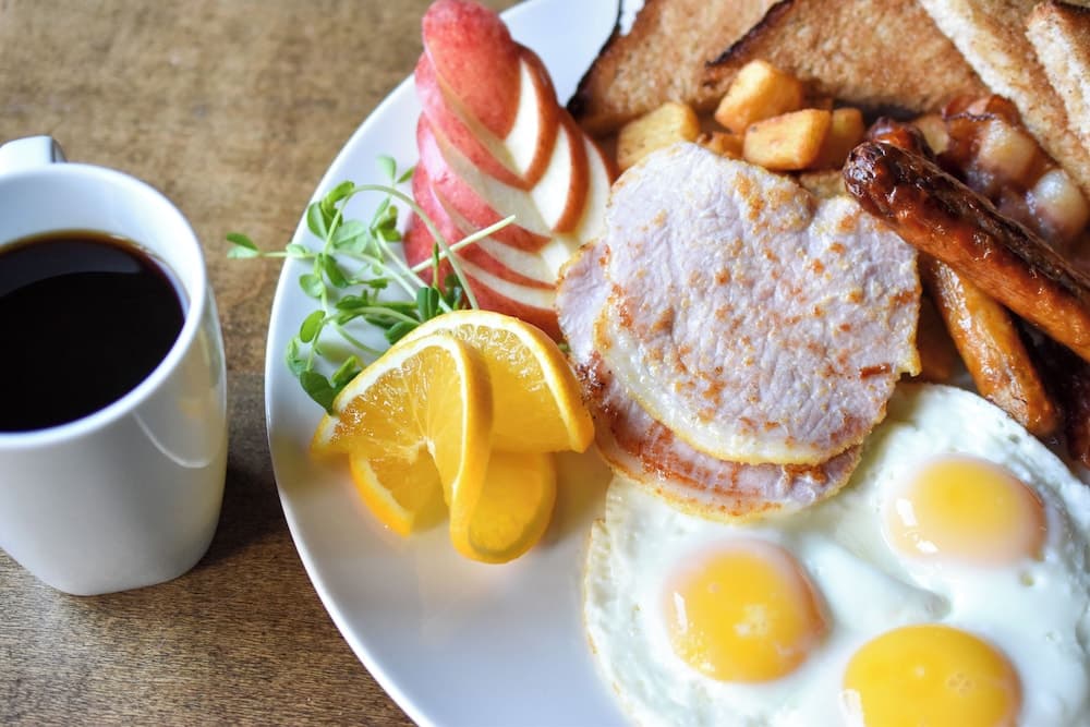 Breakfast meal