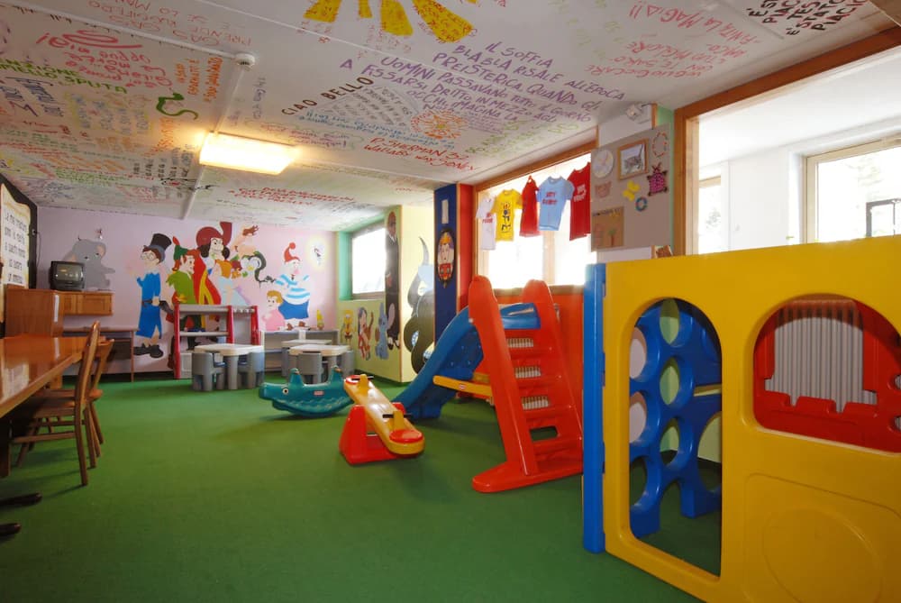 Children's play area - indoor