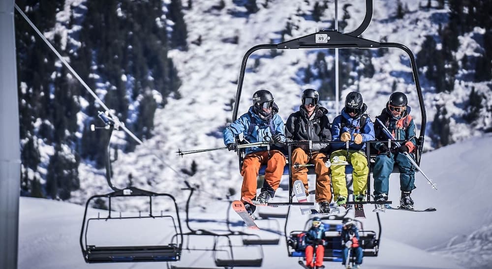 Snow and ski sports