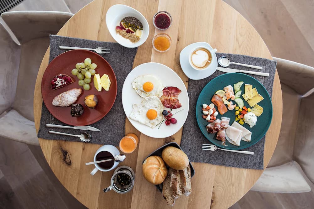 Breakfast meal