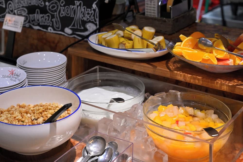 Breakfast buffet