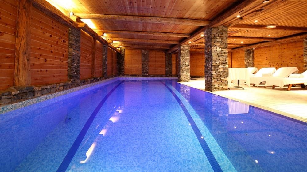 Infinity pool