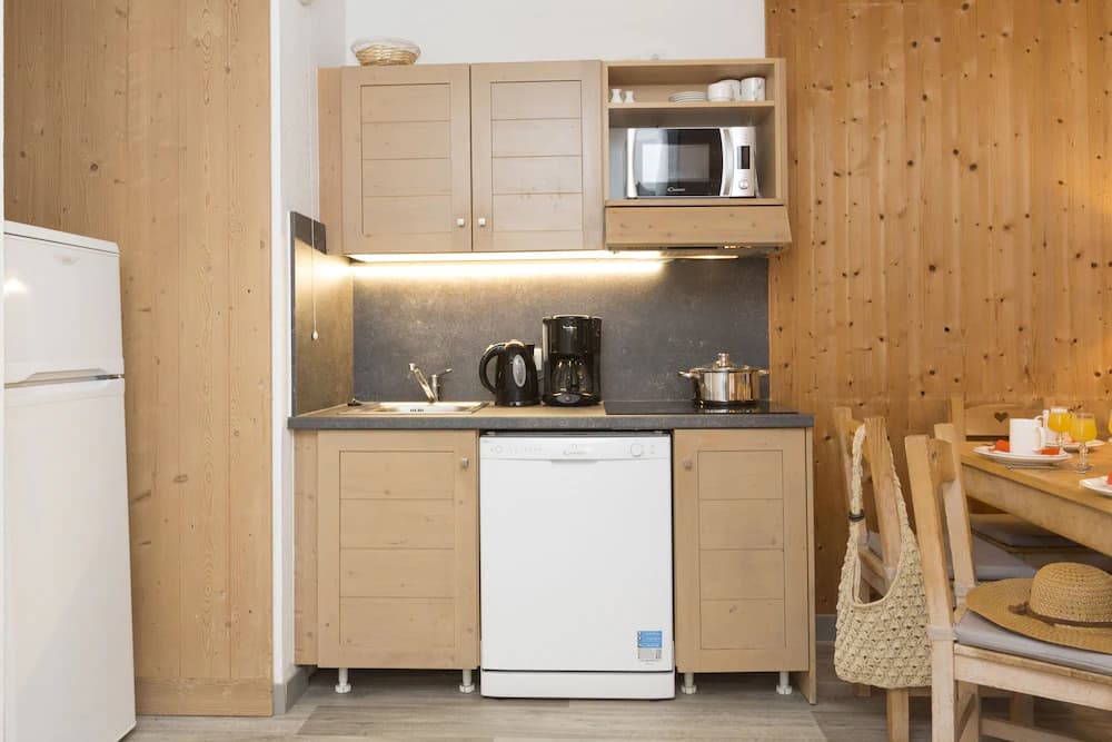 Private kitchenette