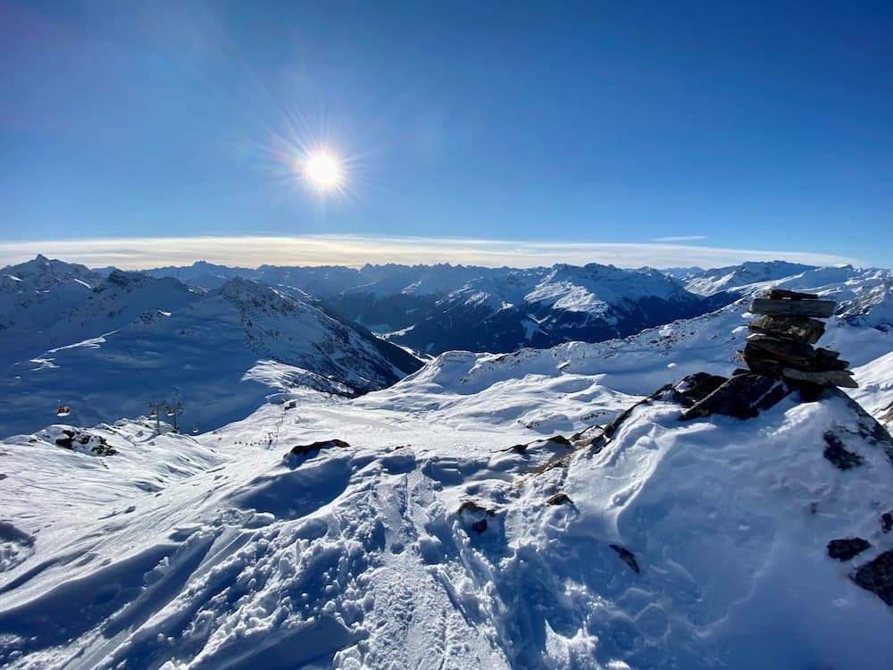Snow and ski sports