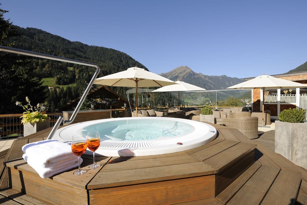 Sundeck