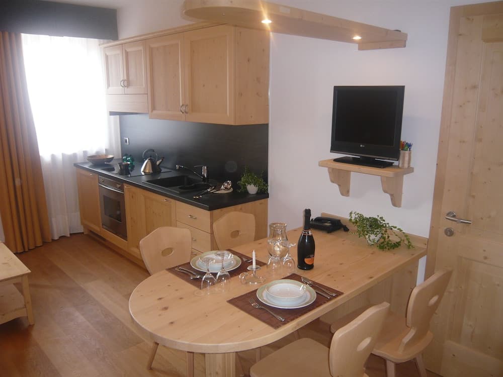 In-room dining