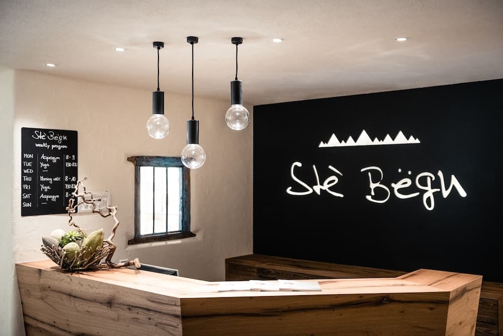 Spa reception