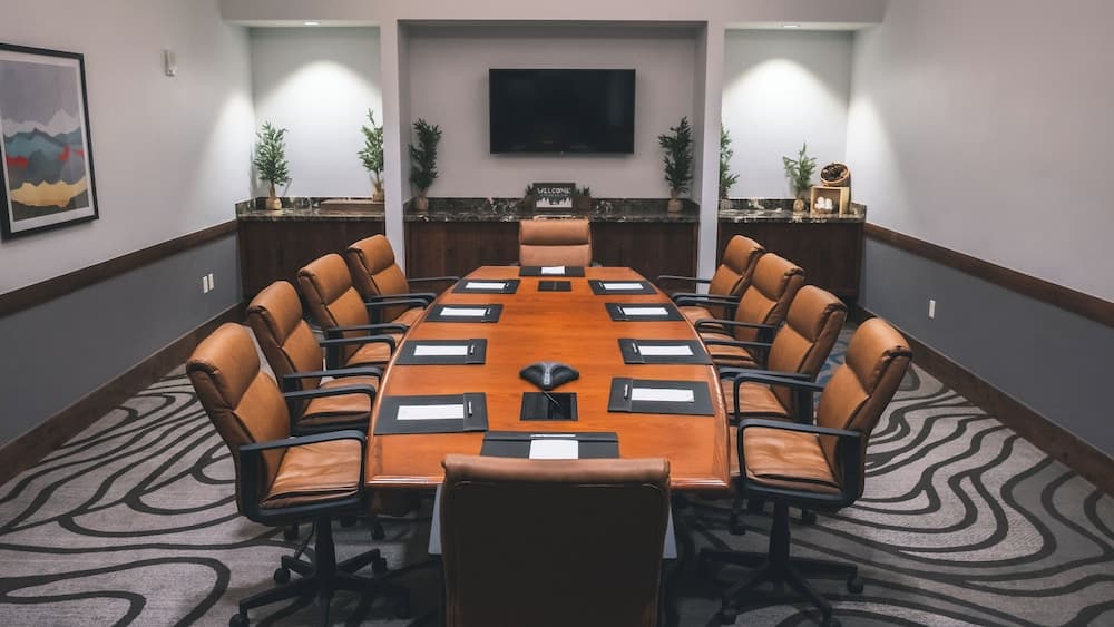 Meeting facility