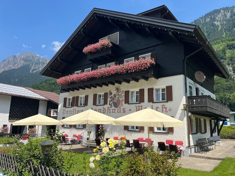 Primary image