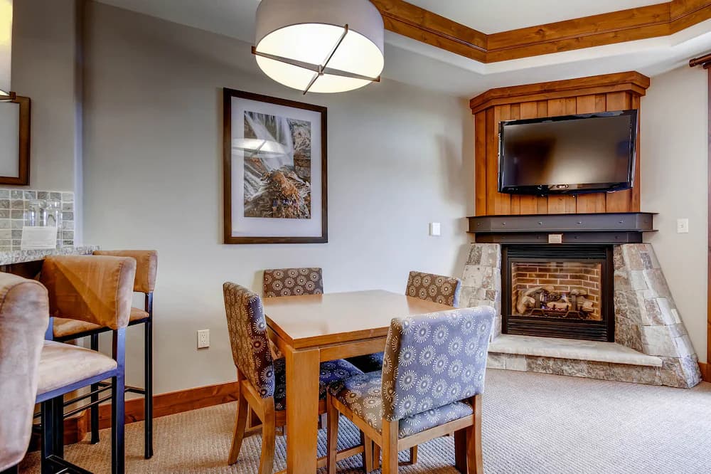 In-room dining