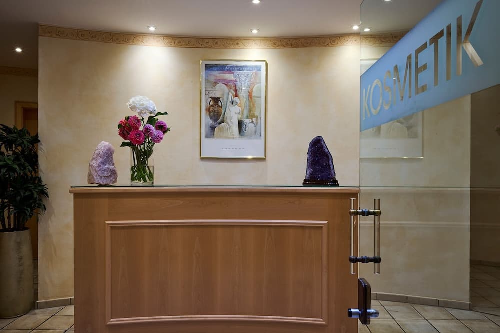 Spa reception