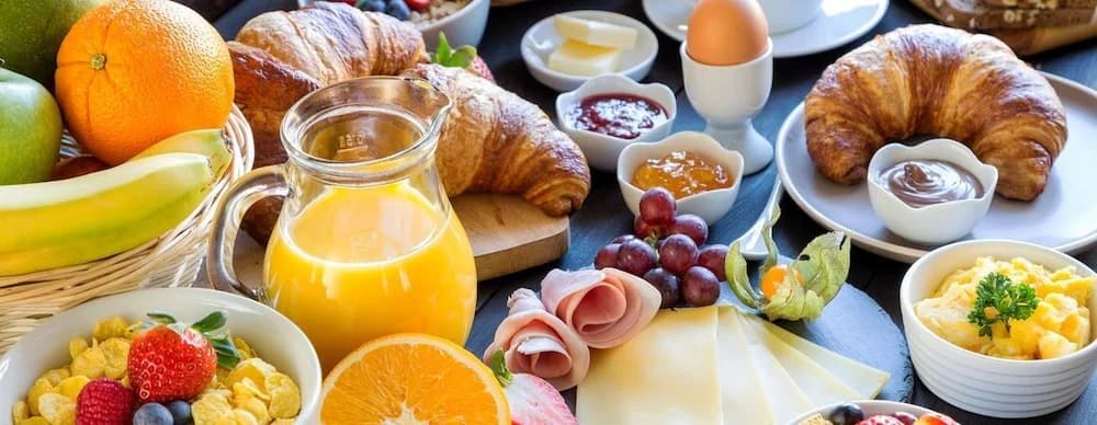 Breakfast buffet