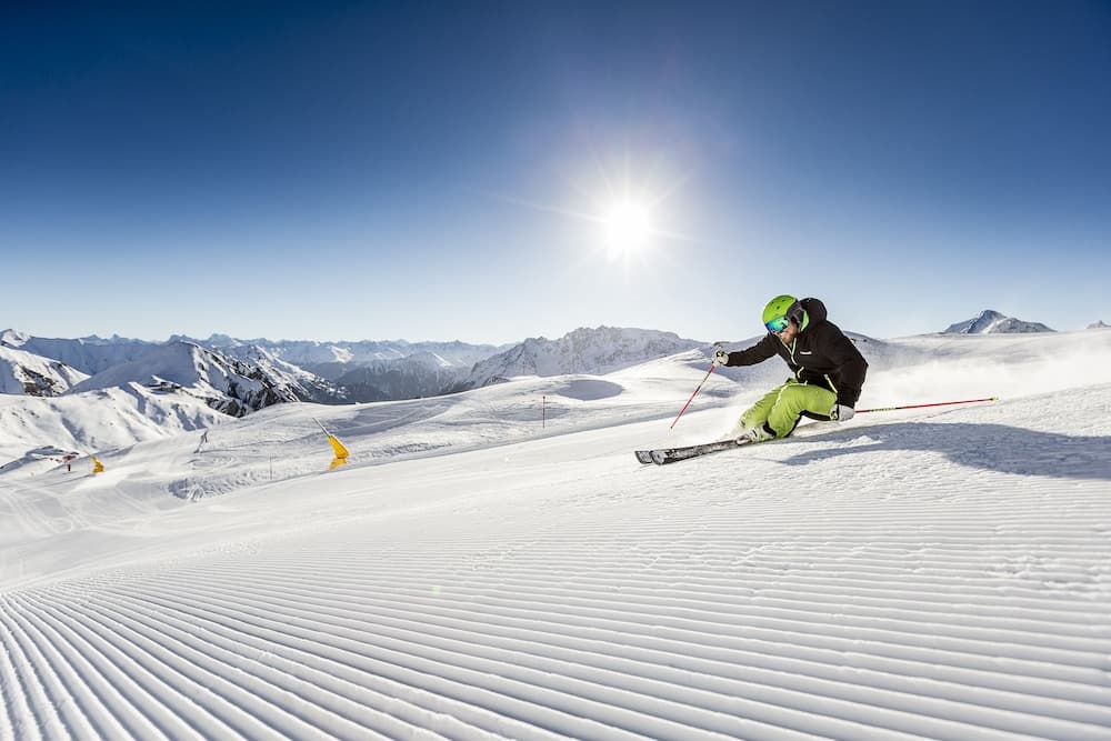 Snow and ski sports