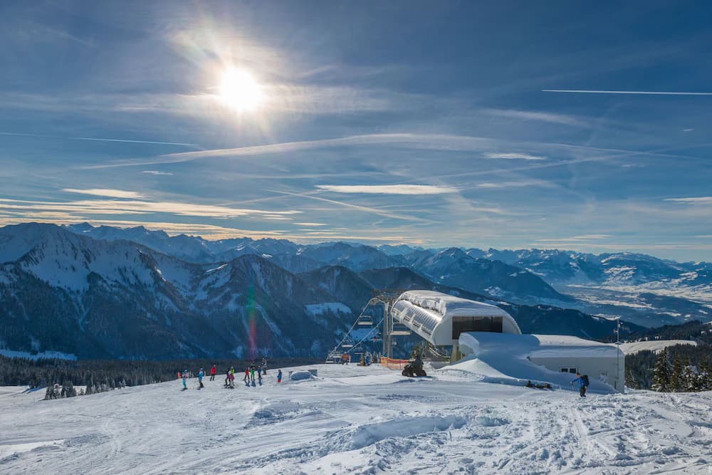 Snow and ski sports