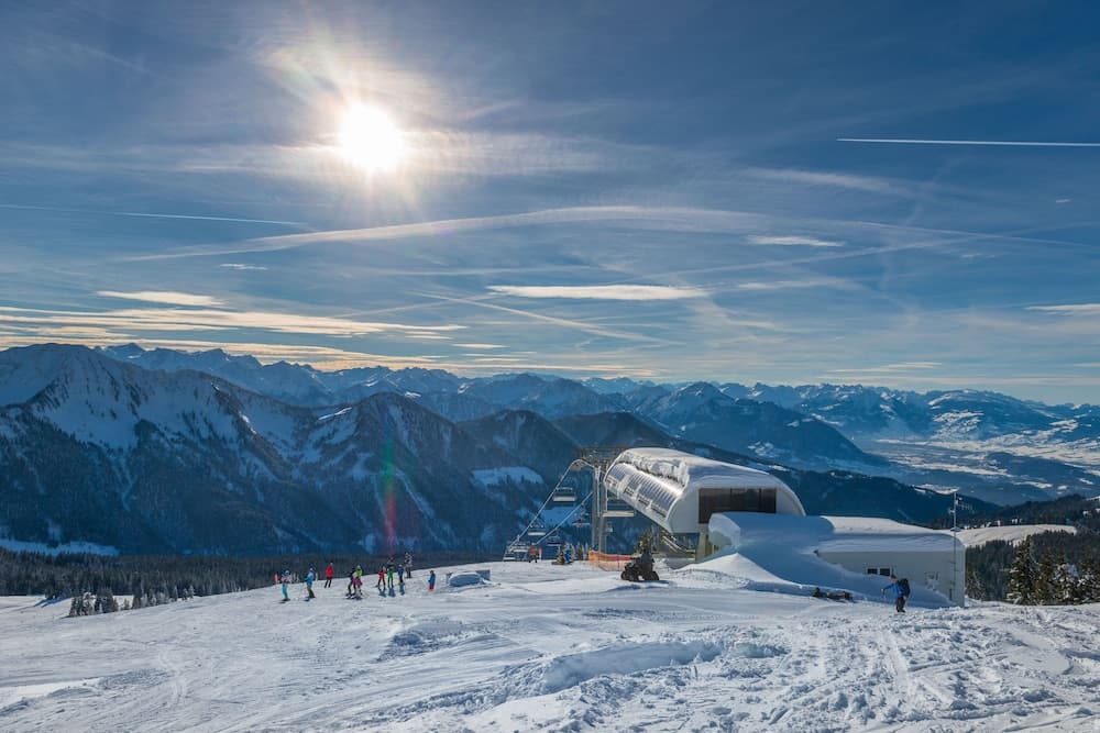 Snow and ski sports