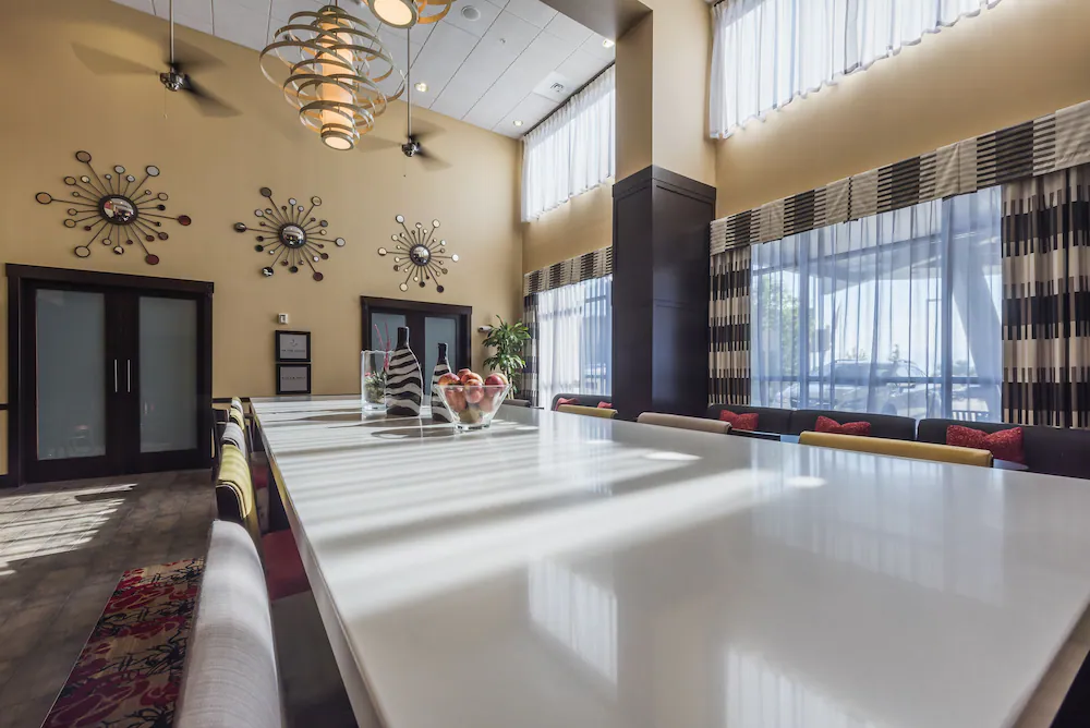 Breakfast area