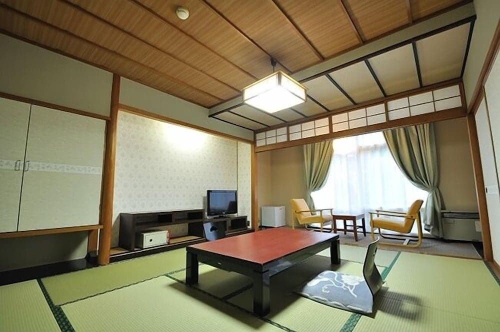 Primary image