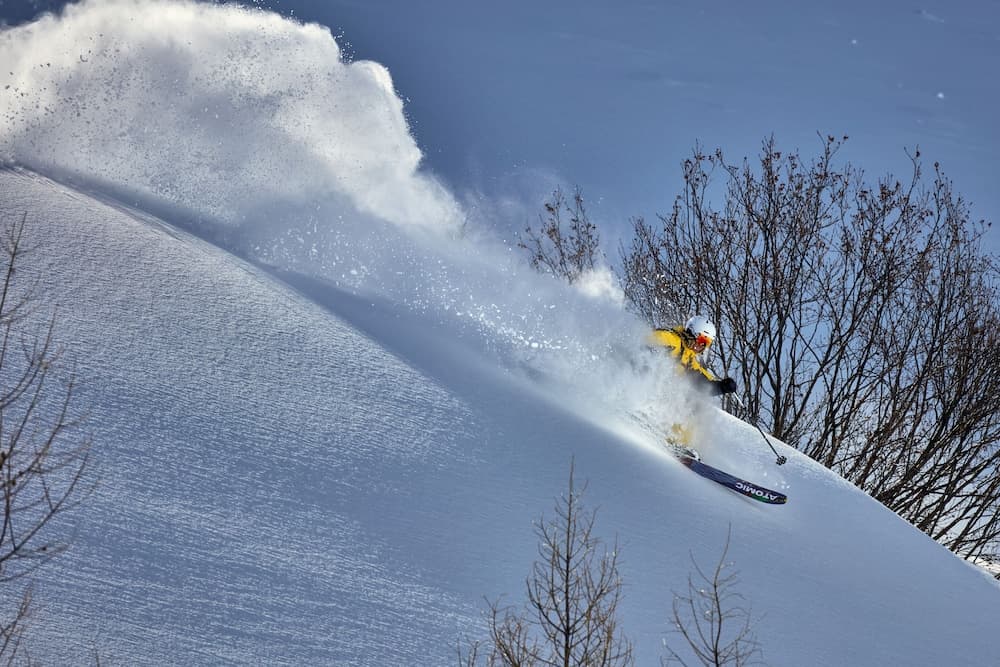 Snow and ski sports