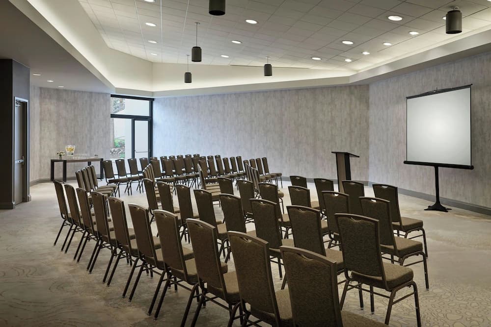 Meeting facility