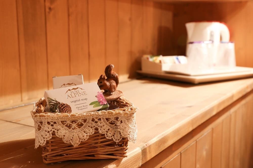 Room amenity