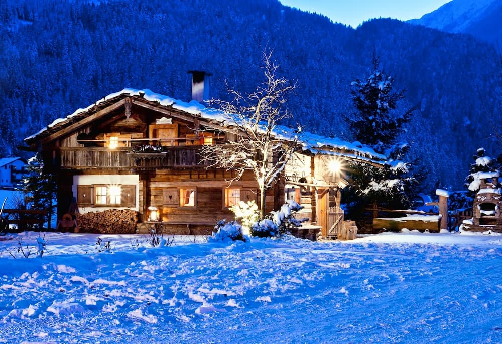 Front of property - evening/night