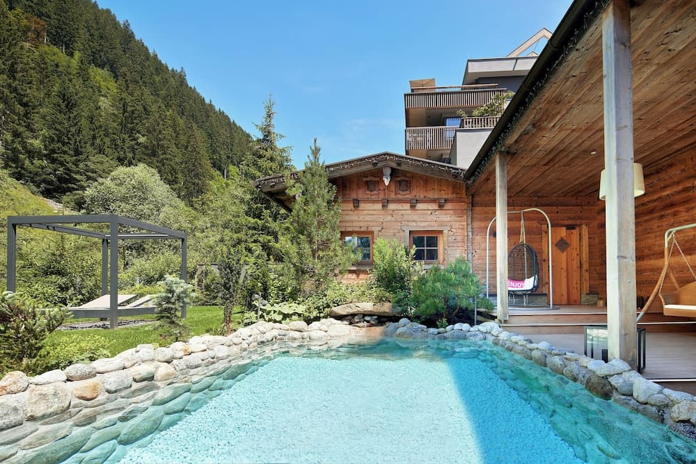 Natural pool
