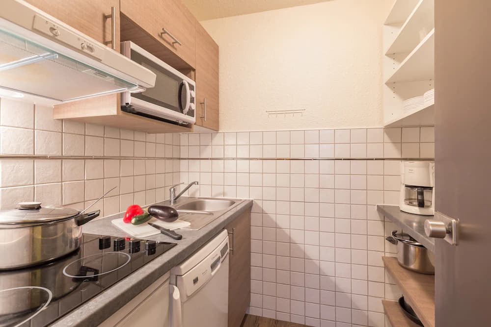Private kitchenette