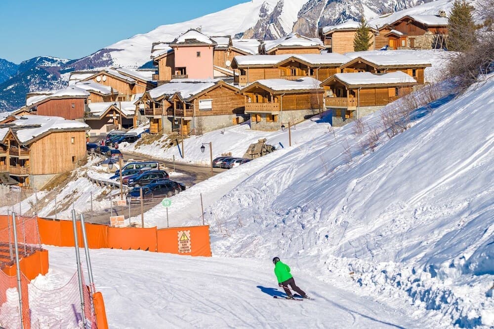 Snow and ski sports
