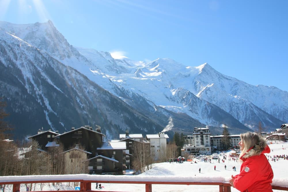 Skiing