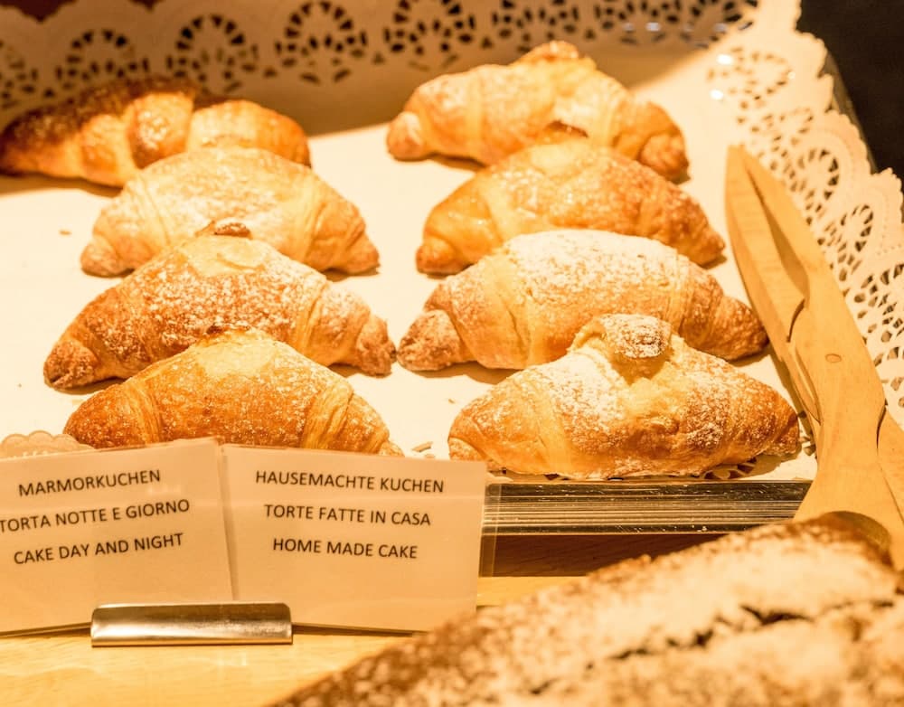 Breakfast buffet