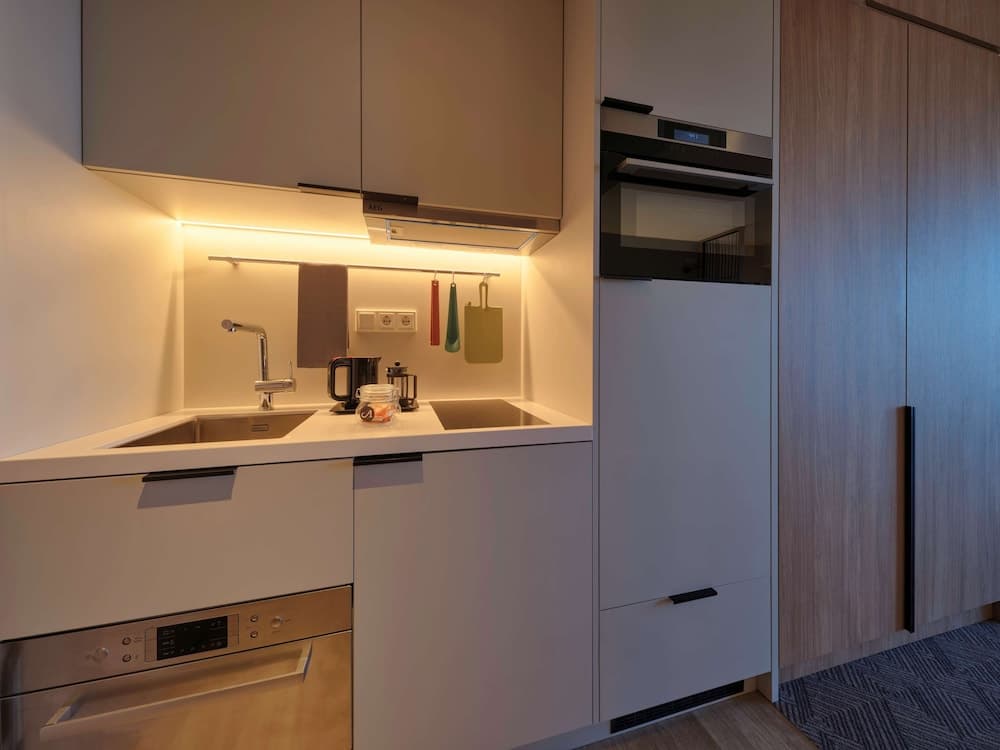 Private kitchenette