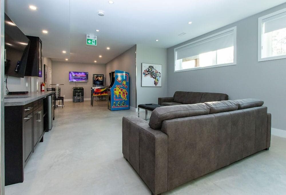 Game room