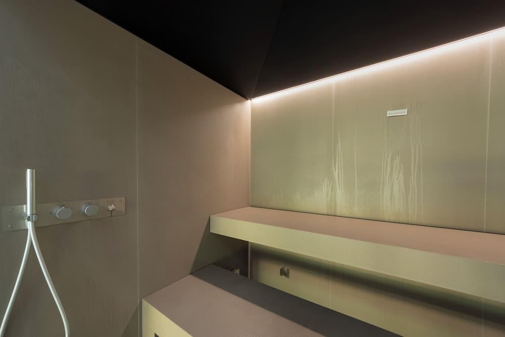 Steam room