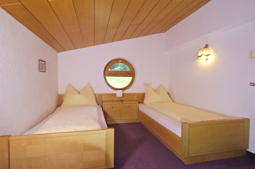 Children's theme room