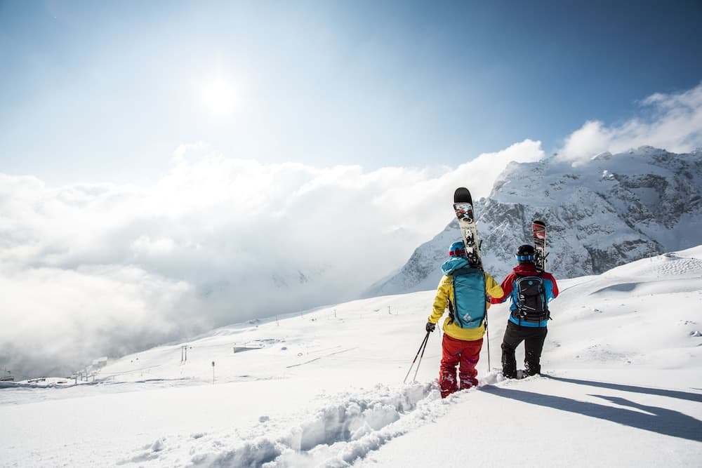 Snow and ski sports