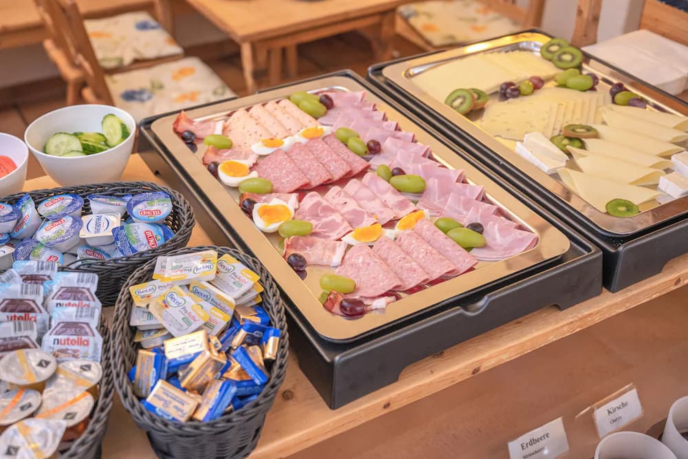 Breakfast buffet
