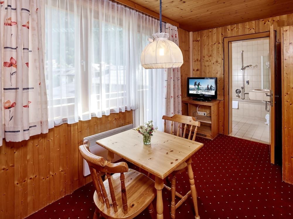 In-room dining