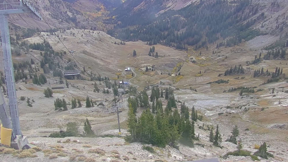 Mineral basin