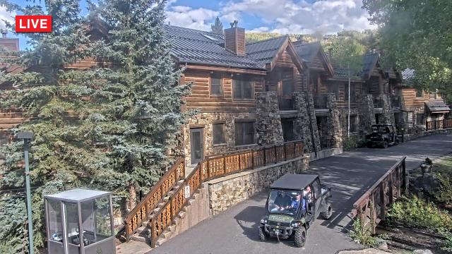 Telluride - Mountain Lodge Webcam