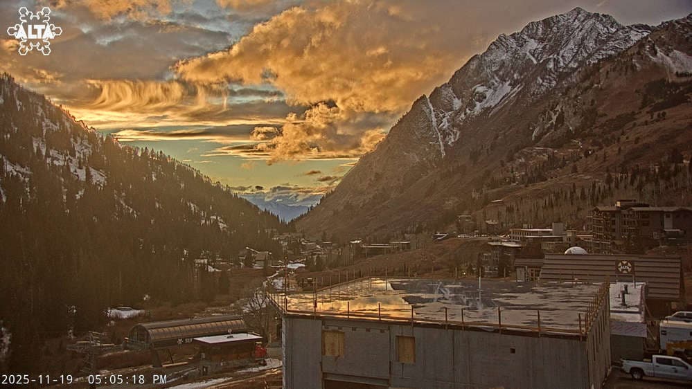 Alta Ski Area - Mount Superior Mountain webcam