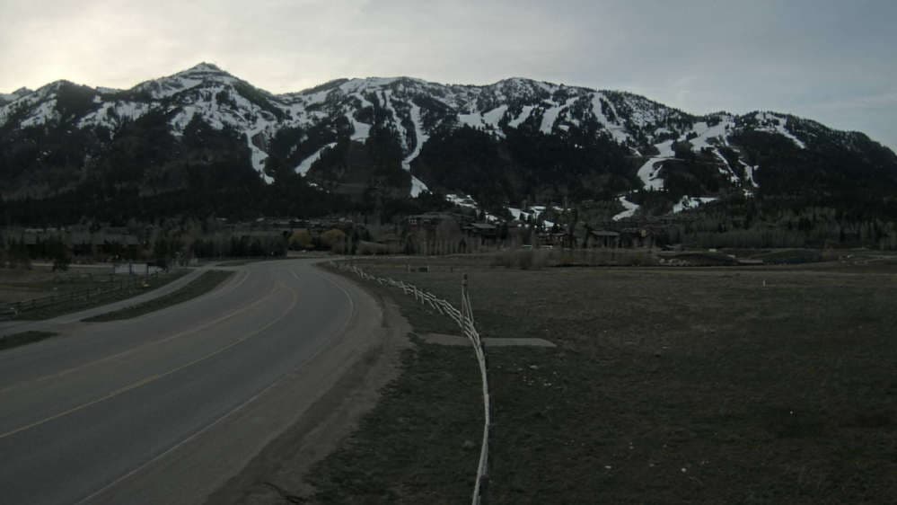 Jackson Hole - Mountain View Webcam