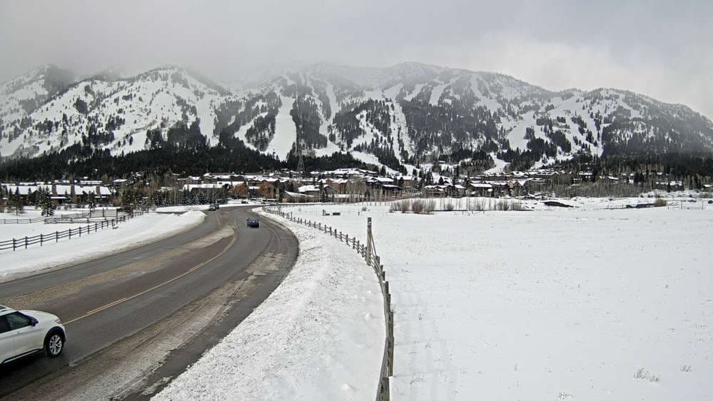Jackson Hole - Après Vous from Teton Village Webcam