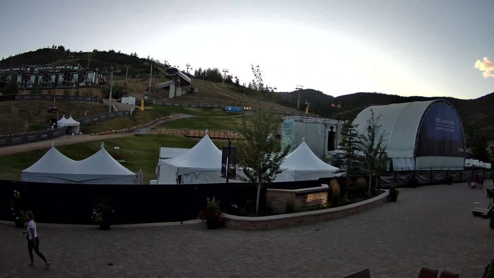Canyons Village Ski Beach