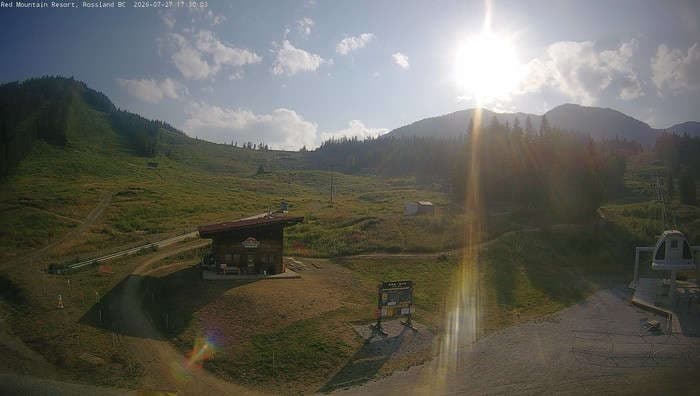 Red Resort Base Cam