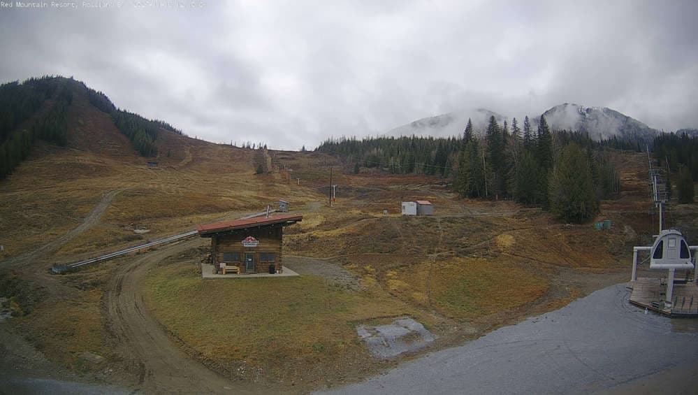 Red Resort - Base Lodge Cam