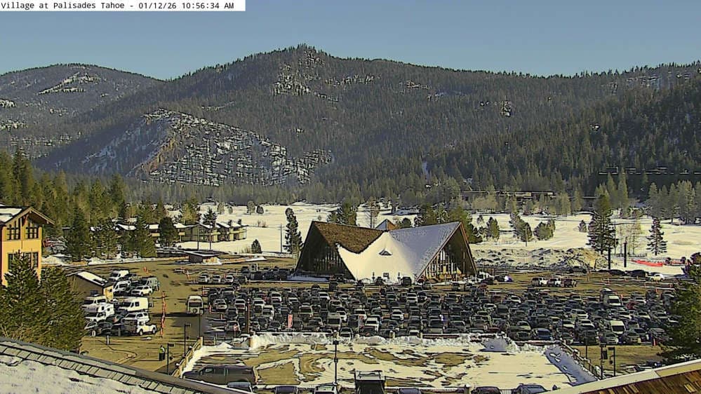 Palisades Tahoe - Olympic Valley Base 6200' Cam